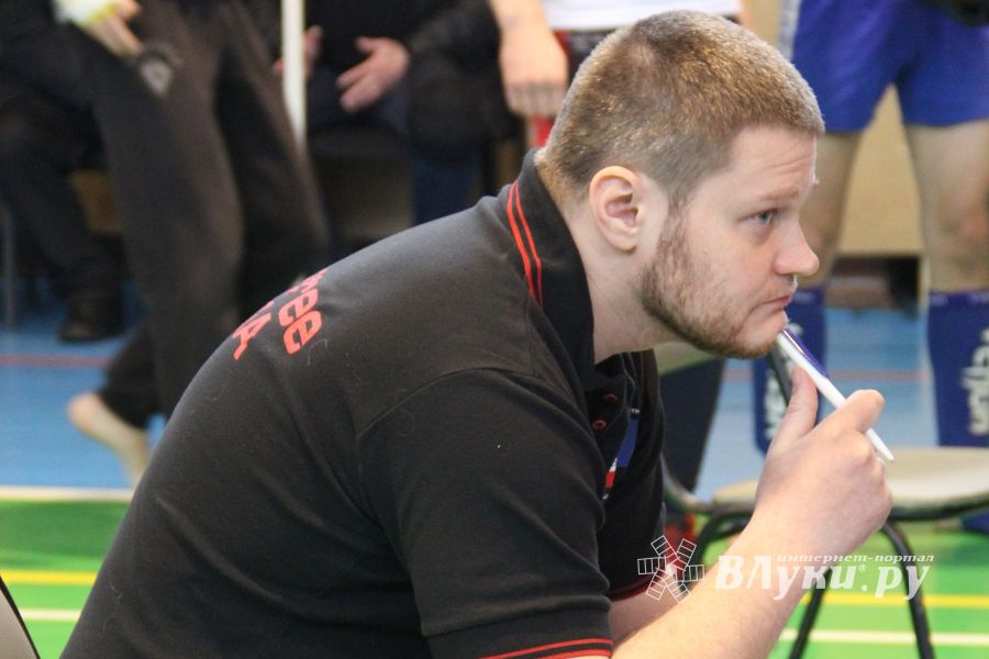 В Великих Луках прошел межрегиональный Открытый Кубок по смешанному боевому единоборству (фото)