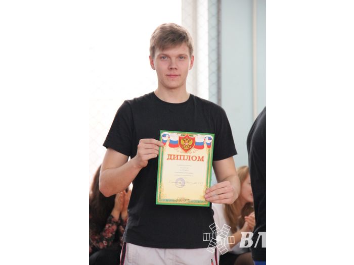 Конкурс «А ну-ка, парни!» прошёл в великолукской гимназии (фото)