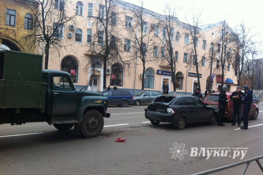 ДТП на проспекте Ленина (ФОТО)