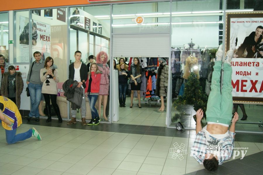 Ночь Распродаж в ТЦ «Апельсин»