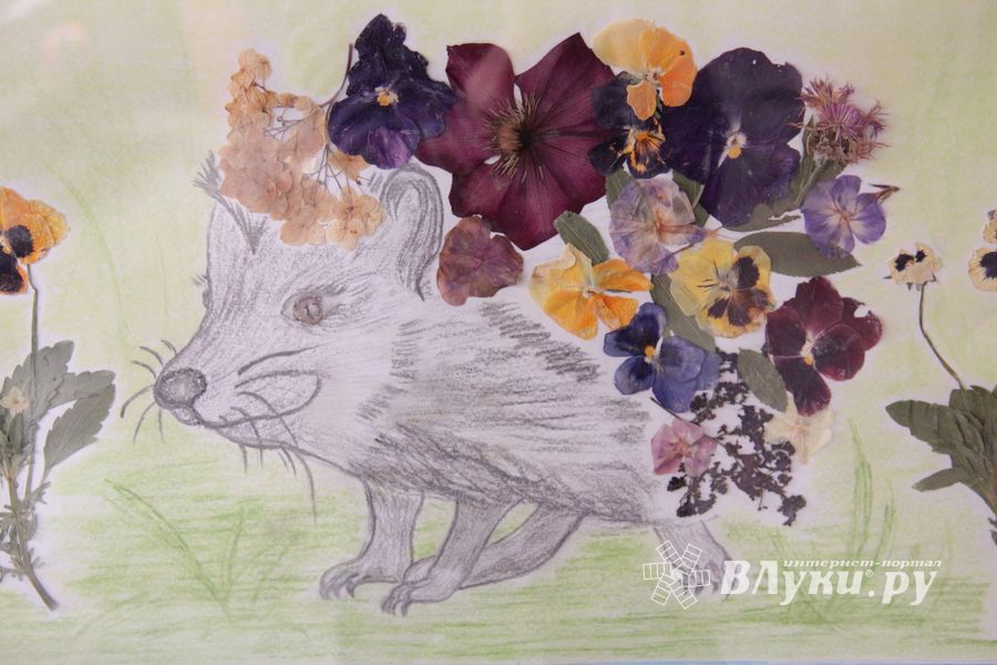 В школу №13 Великих Лук приходила осенняя сказка (ФОТО)