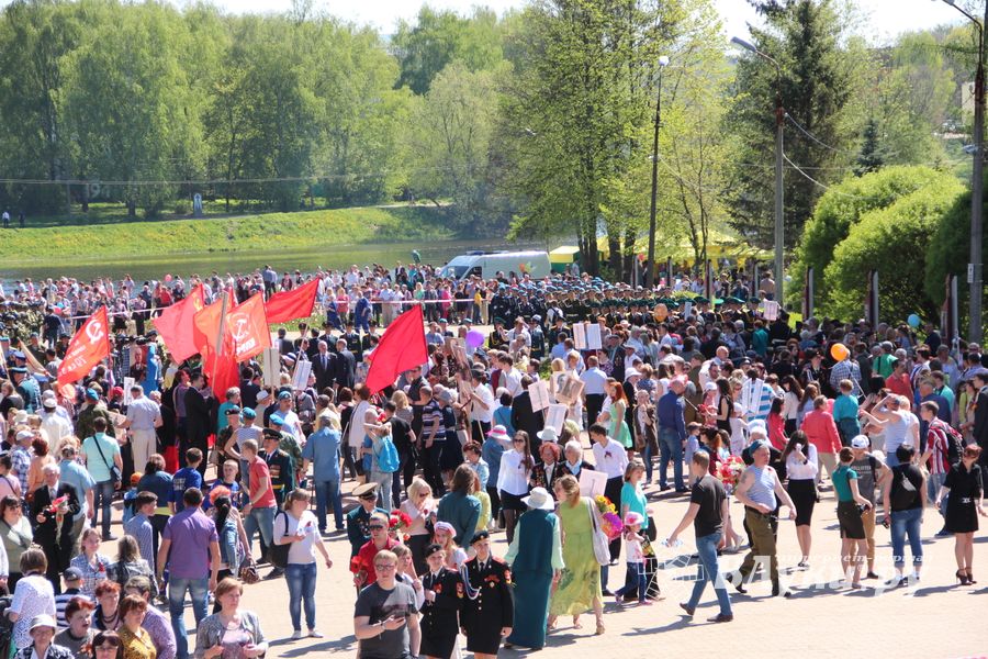 Великолучане отпраздновали День победы (ФОТО)