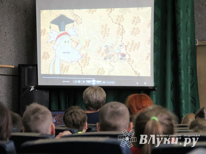 В школе №12 состоялась презентация мультфильма «Как Луки стали Великими» (ФОТО)