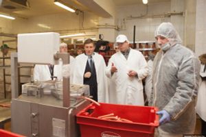 Великолукский мясокомбинат намерен расширить производство при поддержке государства (фото)