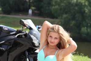 ВЛуки.ру: Финалистки «Мисс Бикини» приняли участие в фотосессии. (фото)