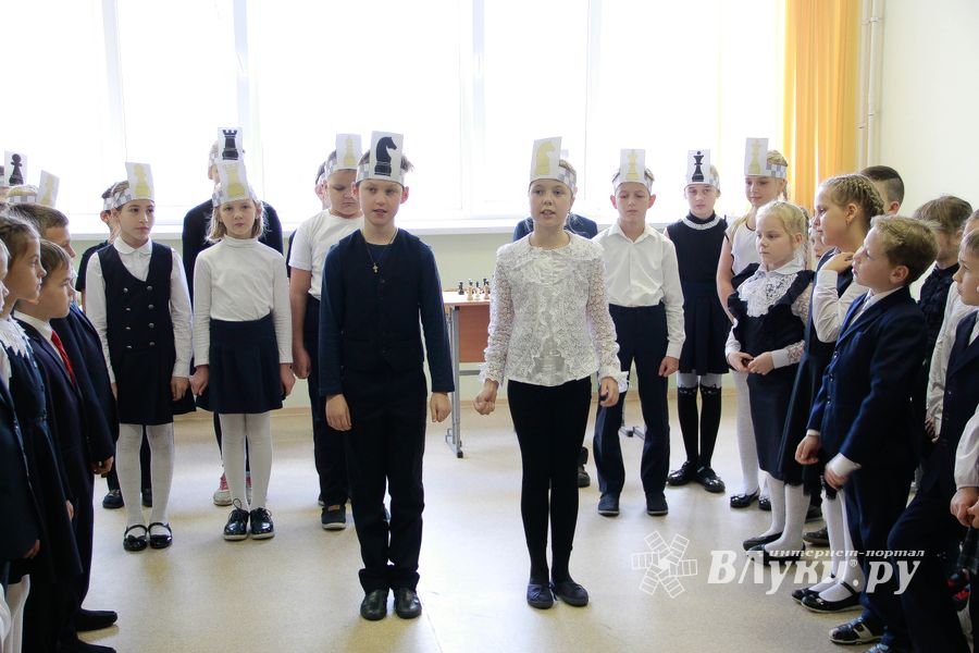 ​«Сказочные бои» прошли в великолукской школе № 13 (ФОТО)