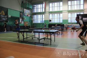 В Великих Луках прошел Кубок города по настольному теннису (фото)