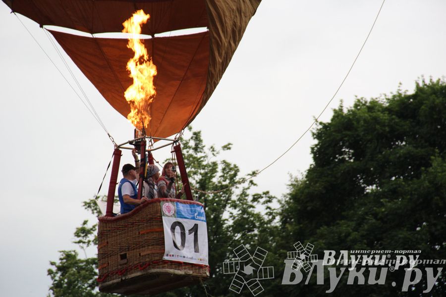 Открытие 18-й Международной встречи воздухоплавателей в Великих Луках (часть 2)