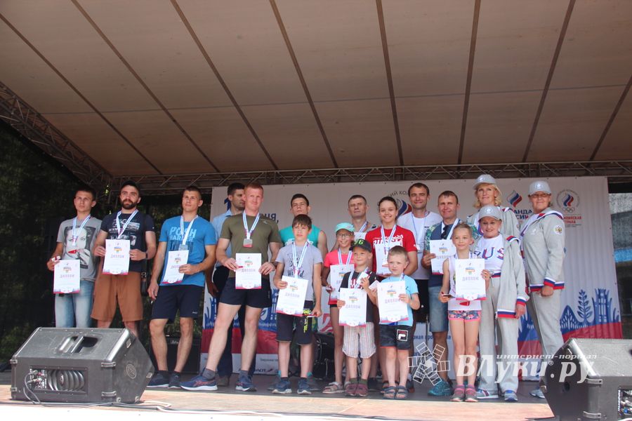 В Великих Луках прошёл Олимпийский День (ФОТО)