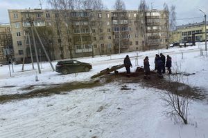 В Великих Луках провели ремонт участка теплосетей (ФОТО)