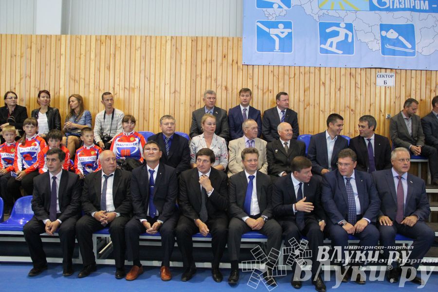 Открытие спортивно-оздоровительный комплекс «Стрелец» (фото)