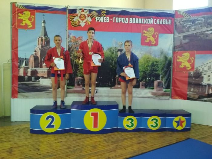 Великолукские самбисты привезли медали (ФОТО)