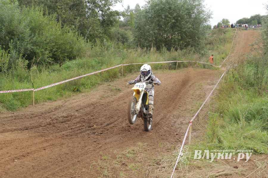 Мотокросс в Булынино: драйва много, зрителей мало (ФОТО)