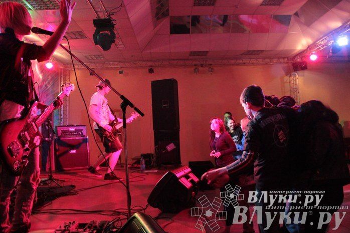 Гранж-фестиваль «Жизнь без Нирваны»