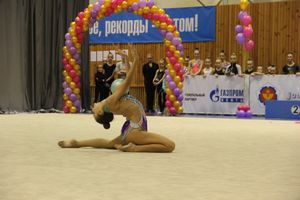 В Великих Луках завершился первый день соревнований Открытого Первенства города по художественной гимнастике (ФОТО) (0+))