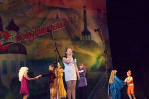 Великолукская школа № 2 торжественно подвела итоги года 