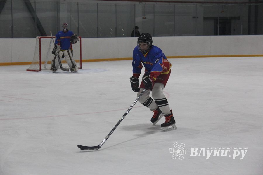 ХК «ЛукиСпорт» разгромила команду Невеля (ФОТО)