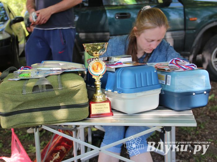 В Великих Луках состоялся Чемпионат города по ловле рыбы спиннингом (ФОТО)