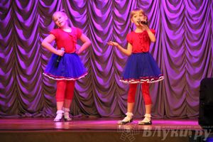 В детской музыкальной школе имени М.П. Мусоргского состоялся концерт «Праздник в 4 руки или парад дуэтов» (фото)