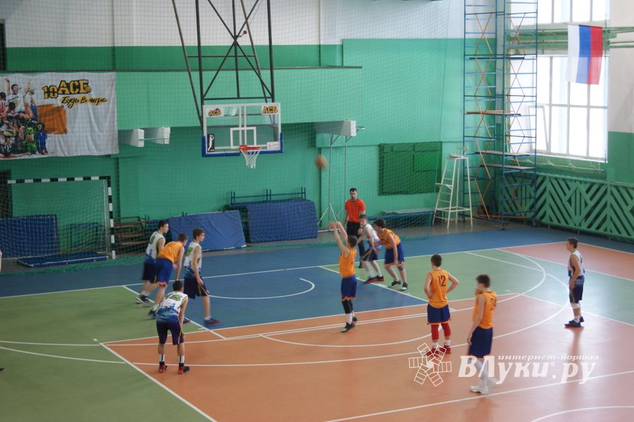 Великолучане завоевали бронзу на Международном турнире по баскетболу (ФОТО)