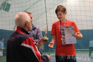 В СК «Ника» прошел открытый городской турнир по большому теннису (фото)