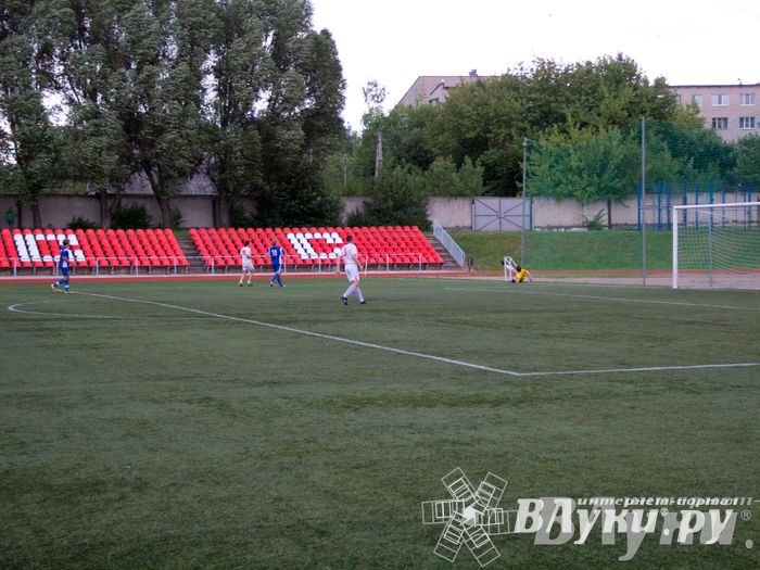 Футбольный матч «Экспресс-2» — «КПРФ»