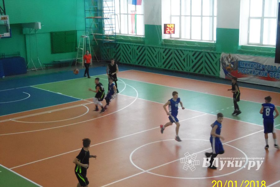 Великолукские баскетболисты будут играть за бронзовые награды