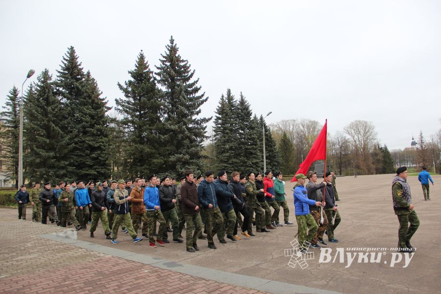 8 лицей готовится к параду 9 мая (ФОТО)