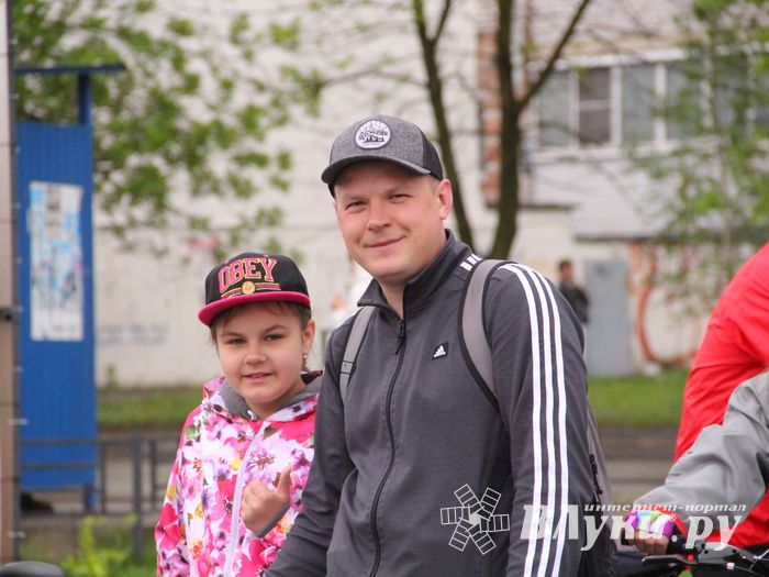 Зигзаг здоровья выполнили великолукские велосипедисты (ФОТО)