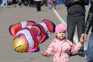 Традиционная весенняя ярмарка прошла в Великих Луках