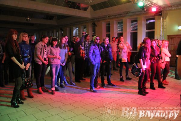 ​Фестиваль живой музыки «Арена фест» прошел в Великих Луках  (фото)