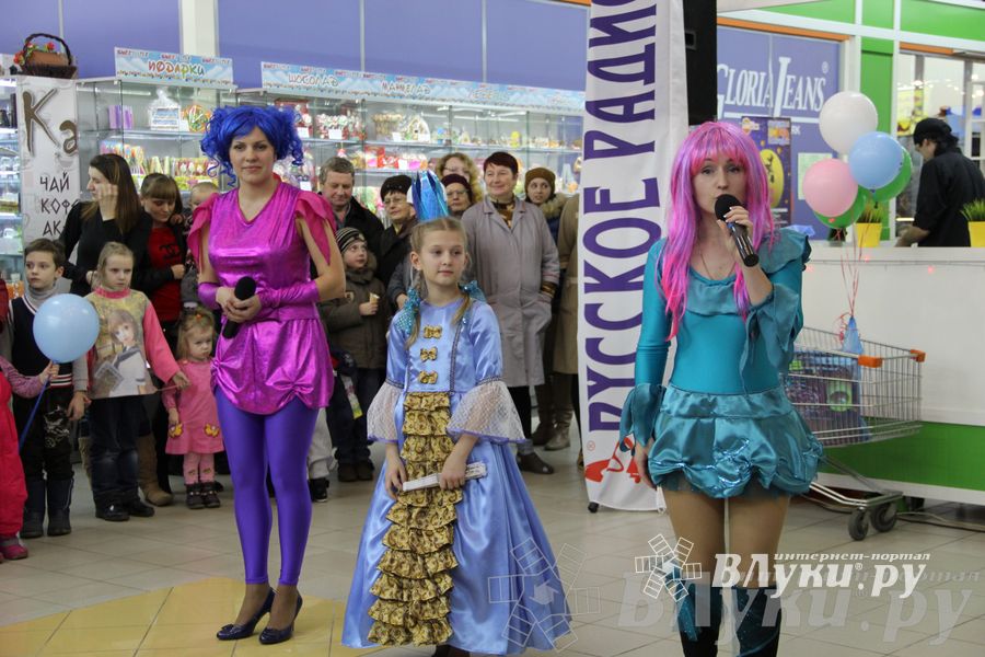 Ночь распродаж в ТЦ «Апельсин»