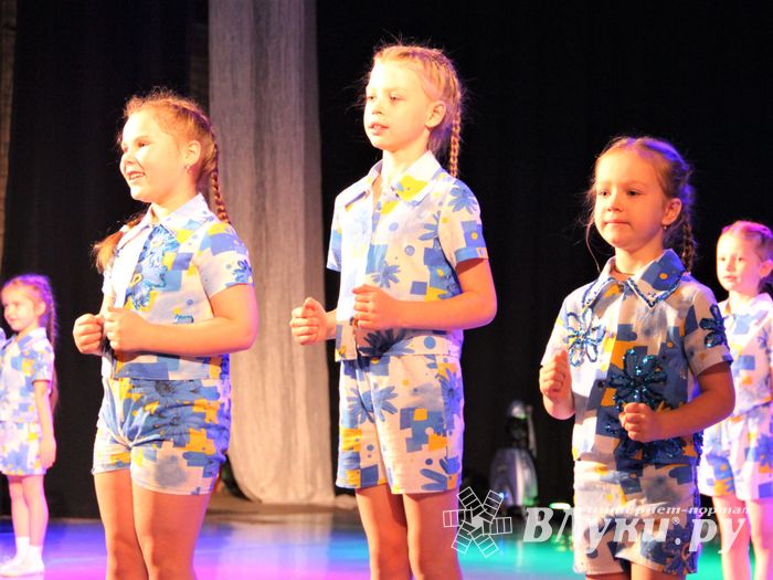 В ГДК им. Ленина прошёл концерт ко Дню матери (ФОТО)