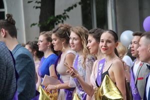 Великолукской «Бригантине» пришлось поплавать под дождём (ФОТО)