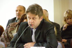 Выбор главы администрации Великих Лук