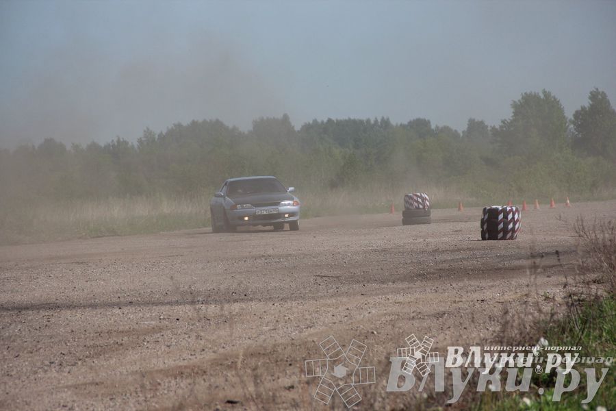 II Официальный этап Первенства г. Великие Луки — Новосокольники по Авто Спринт-слалому (фото)