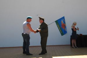 В Великих Луках отметили День ВДВ (фото)