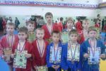 Юные великолучане привезли награды с соревнований по самбо (фото)