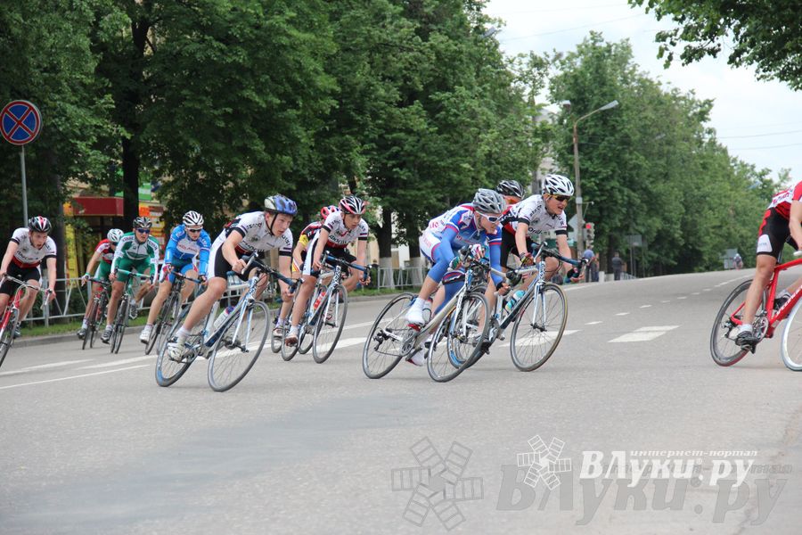 Гонка-критериум по велосипедному спорту