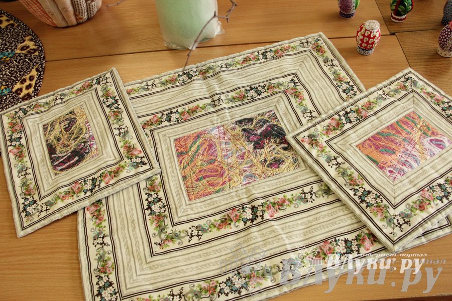 В Великих Луках открылась выставка «Масленица. Пасха. Весна» (фото)