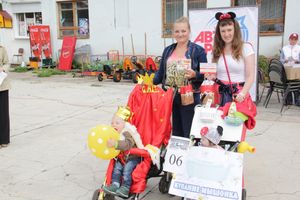 «Парад детских колясок» в День семьи, любви и верности (ФОТО)