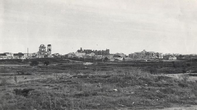 Разрушенные Великие Луки. 1944 год.