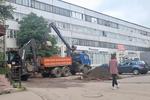 Начались работы по благоустройству парковки на улице Зверева