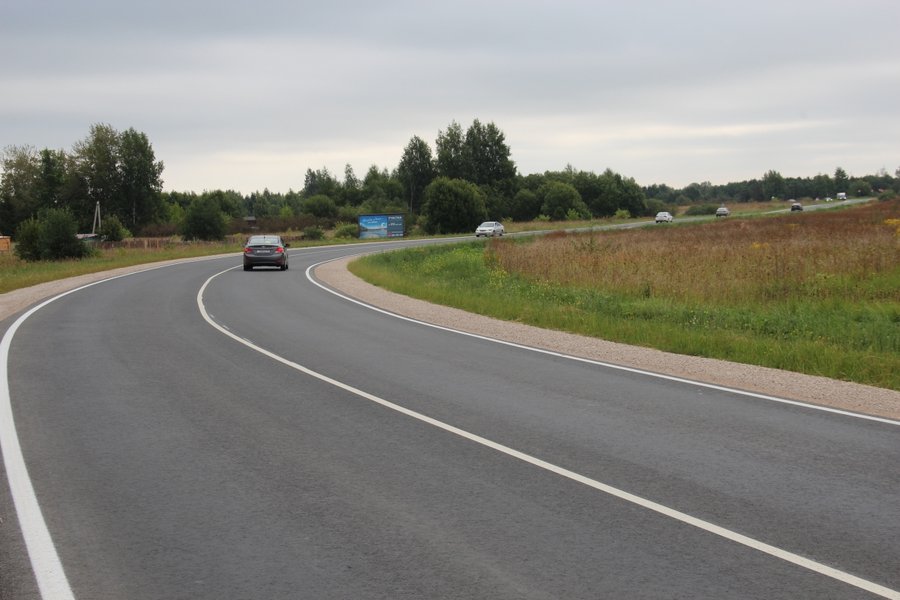 Великие Луки : Более 4 км трассы Неелово – Кудина Гора – Печоры ...