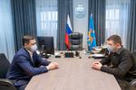 Михаил Ведерников согласовал в руководство Великолукской межрайонной больницы столичного специалиста
