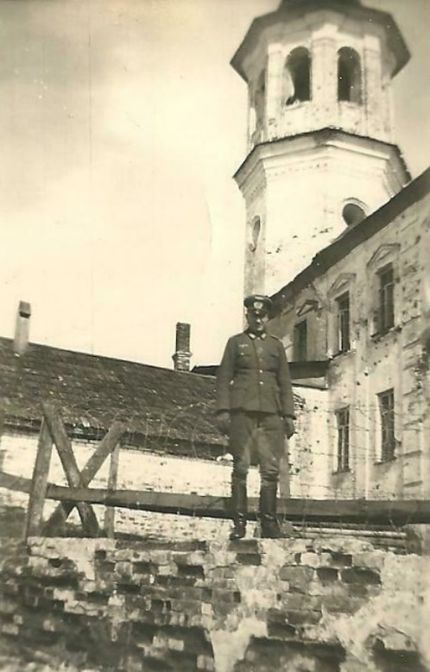 Троице\u002DСергиев мужской третьеклассный монастырь. 26 июня 1942 года.