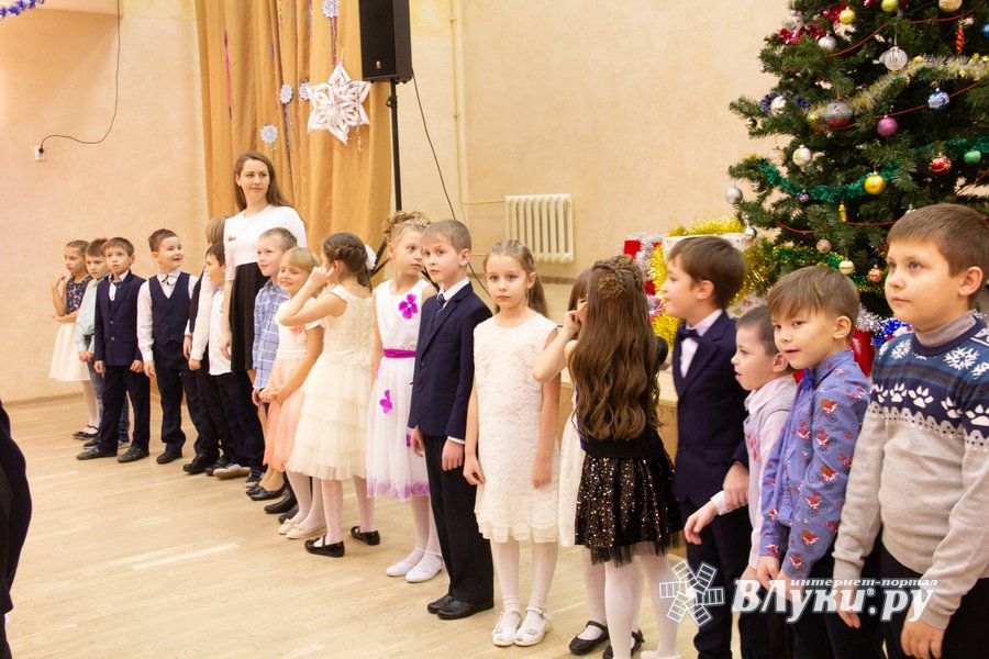 Прошла Новогодняя Елка Прошла Новогодняя Елка