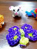  «ХоббиЧ» приглашает на мастер-класс по плетению игрушек и браслетов из резинок (6+)