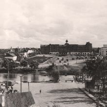 Вид на площадб Ленина