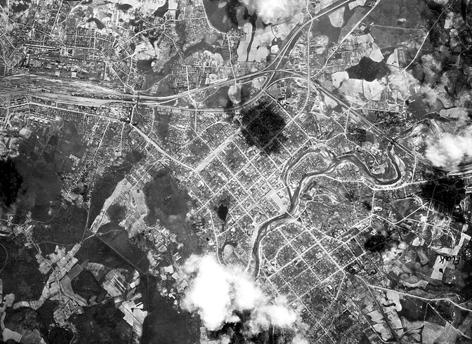 Общий обзорный вид с воздуха на предвоенный город (1941 г.)